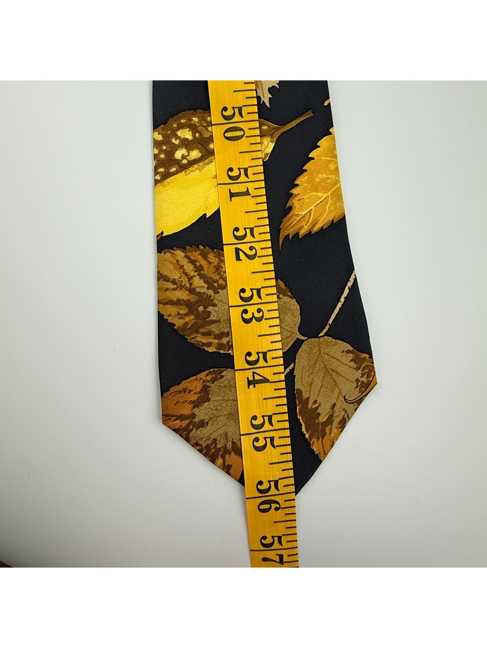 Hermes Paris 100% Silk Tie with Autumn Leaves Pattern-1990's Vintage - Picture 6 of 8